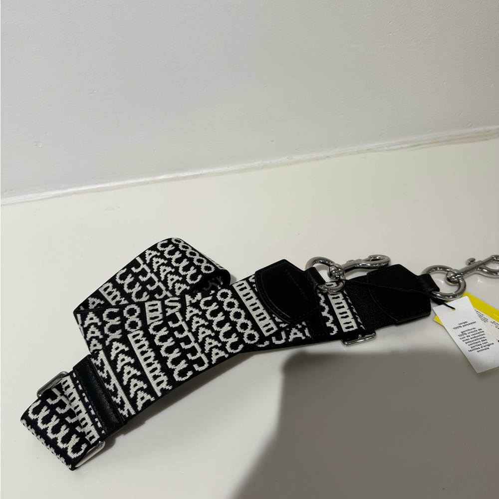 NWT Marc Jacobs crossbody strap - Picture 3 of 4
